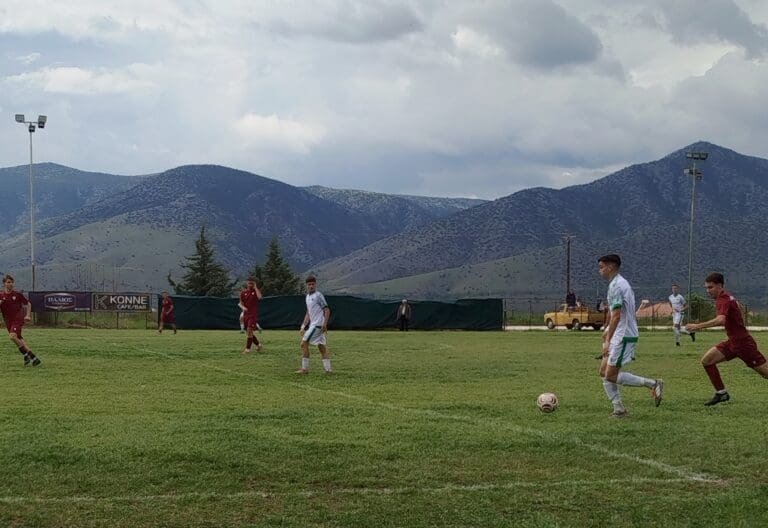 “Λύγισε” τον Λεβαδειακό η Λάρισα!