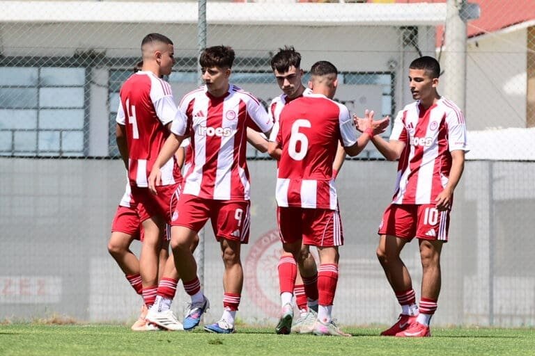 Νίκη – τρίποντο για τον Ολυμπιακό επί του Λεβαδειακού!